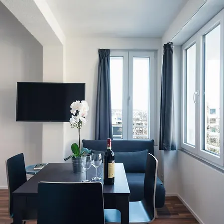Apartment Hitrental Wiedikon *