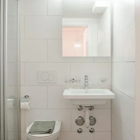 Hitrental Wiedikon Apartman *