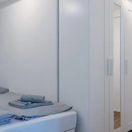 Apartment Hitrental Wiedikon *
