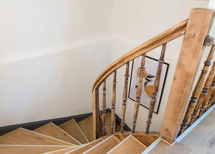 Hitrental Wiedikon Apartament *